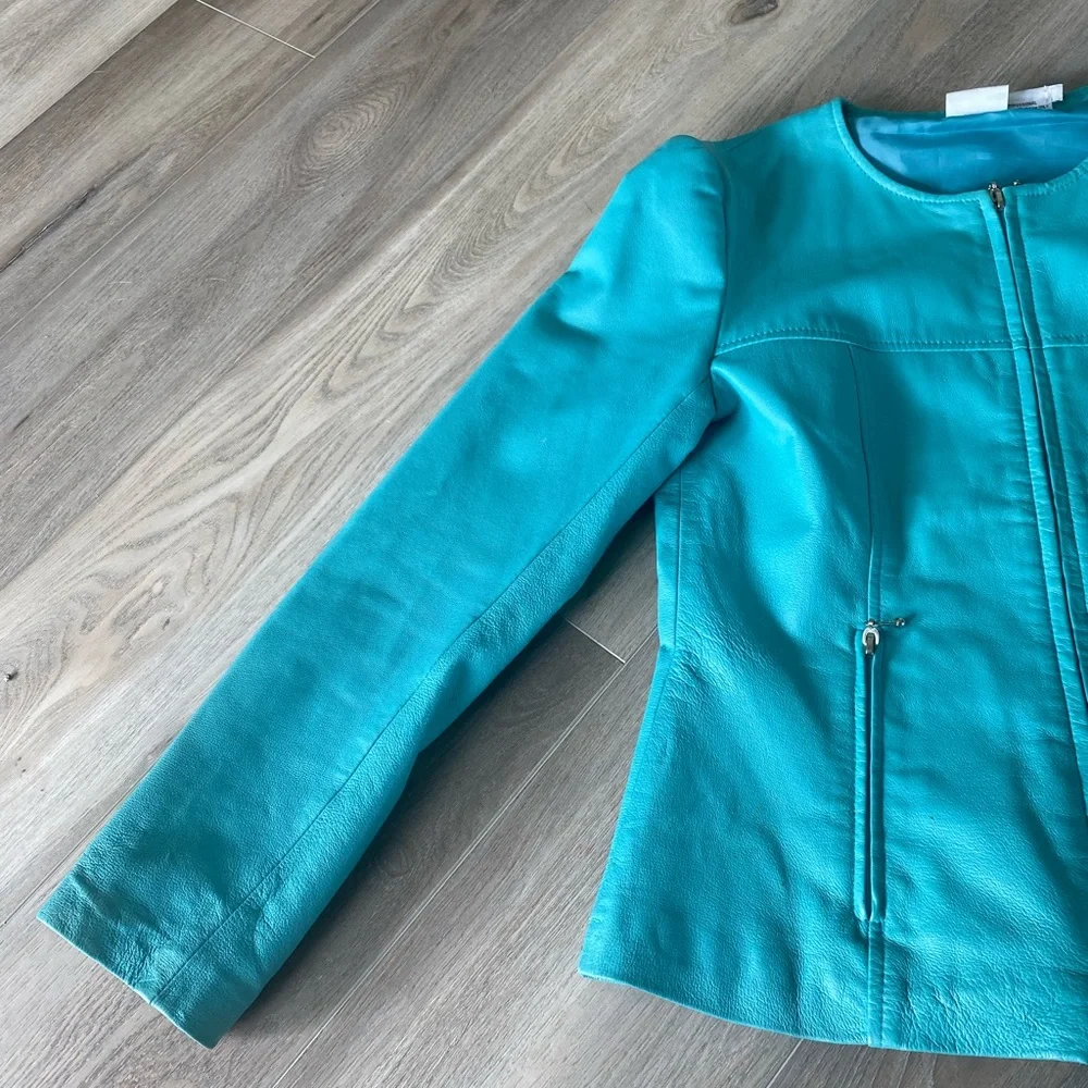 Vintage Newport News Easy Style Turquoise 100% Leather Crop Jacket Size 6 great - Picture 5 of 8